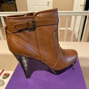 Madden Girl By Steven Carlyy Boot